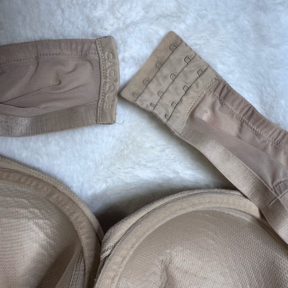 Cacique Bra - Picture 8 of 10